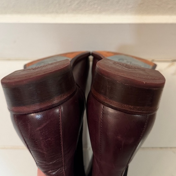 John Fluevogs Mariana Chelsea Boots - Picture 7 of 8